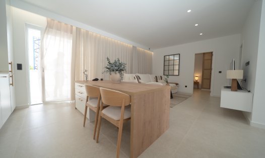 Neue Gebäude - Bungalows -
Pilar de la Horadada - Torre de la Horadada