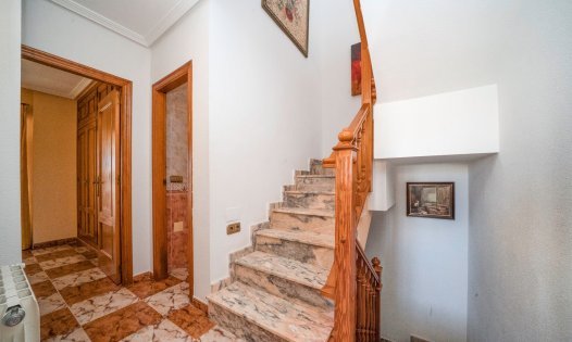 Resale - Villas -
Orihuela Costa - La Regia