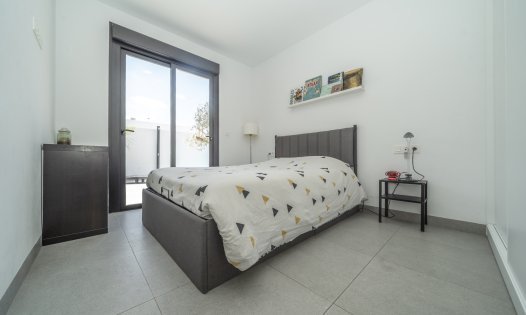 Revente - Villas -
Roldán