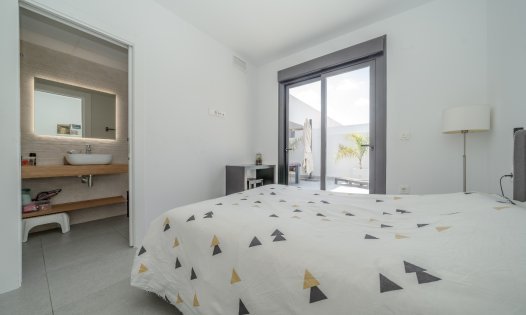 Revente - Villas -
Roldán