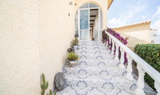 Revente - Villas -
Orihuela Costa - Villamart&iacute;n
