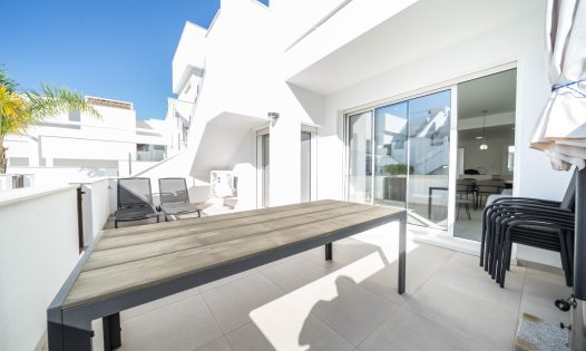 Resale - Apartments -
Pilar de la Horadada