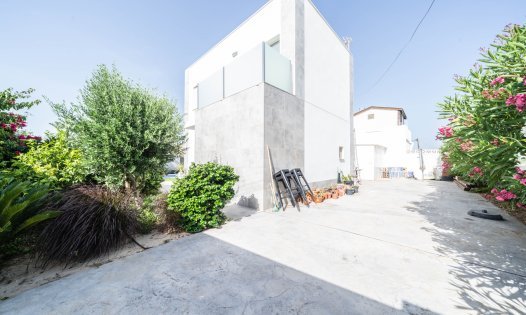 Videresalg - Villaer -
Torrevieja - La Torreta - Torrevieja