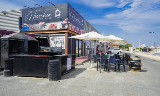 Videresalg - Villaer -
Torrevieja - La Torreta - Torrevieja