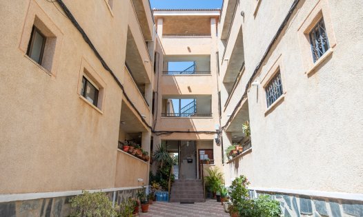 Återförsäljning - Bostadsstudior -
Torrevieja - El Chaparral - Torrevieja
