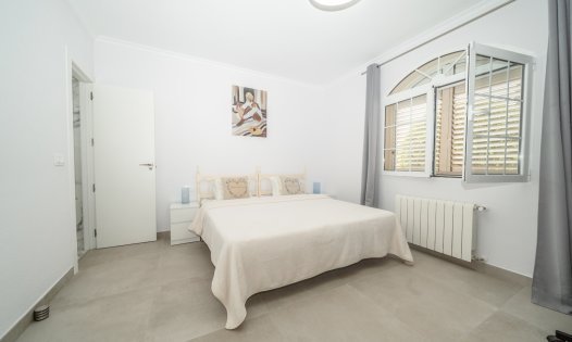 Wiederverkauf - Villen -
Murcia - GEA Y TRUYOLS