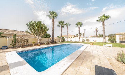 Wiederverkauf - Villen -
Murcia - GEA Y TRUYOLS