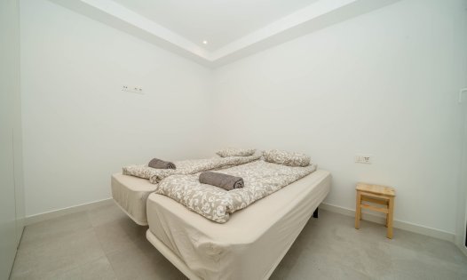 Resale - Bungalows -
Pilar de la Horadada