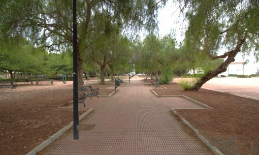 Segunda mano - Villas -
Algorfa