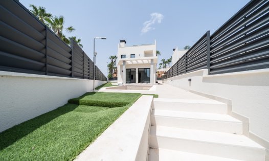 Neue Gebäude - Luxusvillen -
Alcázares, Los - Los Narejos