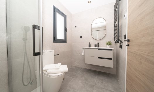 Återförsäljning - Lyxvillor -
Alcázares, Los - Los Alc&aacute;zares