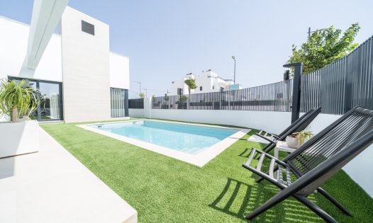 Återförsäljning - Lyxvillor -
Alcázares, Los - Los Alc&aacute;zares