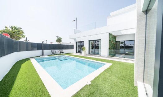Återförsäljning - Lyxvillor -
Alcázares, Los - Los Alc&aacute;zares