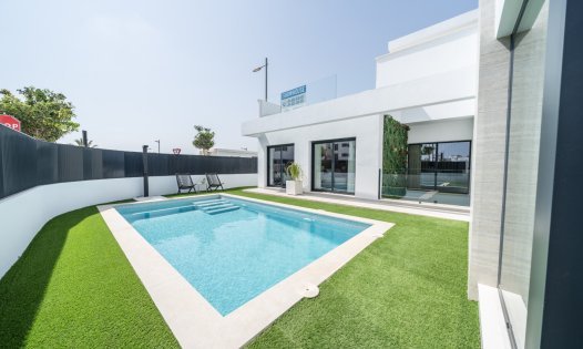 Återförsäljning - Lyxvillor -
Alcázares, Los - Los Alc&aacute;zares
