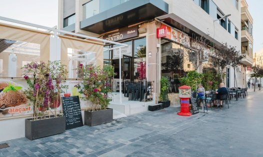 Wiederverkauf - Villen -
Los Montesinos