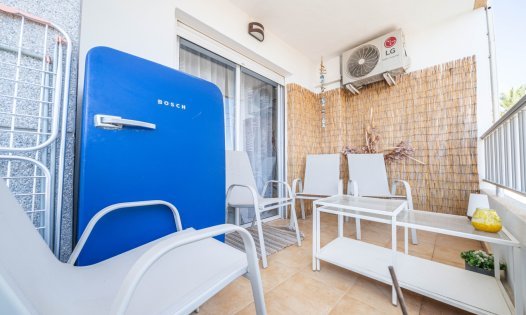 Segunda mano - Apartamentos -
Torrevieja - Punta Prima