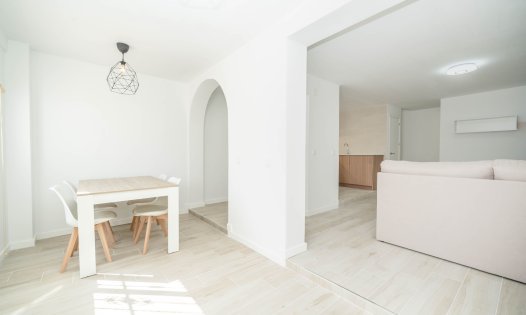 Wiederverkauf - Reihenhäuser -
Torrevieja - Cabo Cervera - Torrevieja