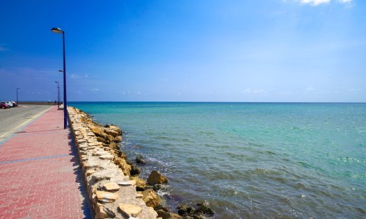 Wiederverkauf - Reihenhäuser -
San Pedro del Pinatar