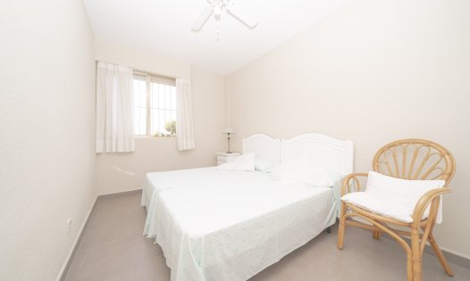 Revente - Appartements -
Orihuela Costa - Punta Prima