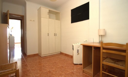 Segunda mano - Apartamentos -
Pilar de la Horadada