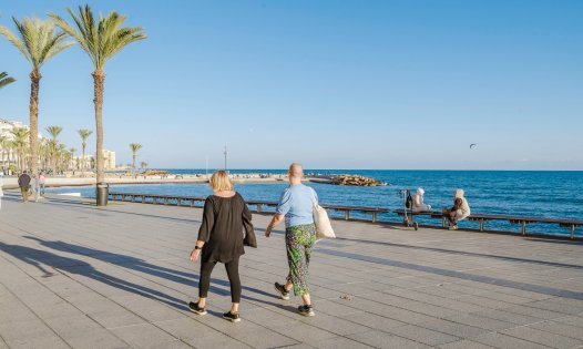Videresalg - Leiligheter -
Torrevieja - Playa del Cura - Torrevieja