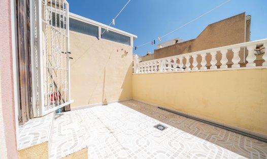 Wiederverkauf - Reihenhäuser -
San Miguel de Salinas - Urbanización Blue Lagoon - San Miguel de Salinas