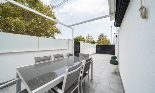 Long Term Rental - Luxury Villas -
San Pedro del Pinatar - Lo Pag&aacute;n