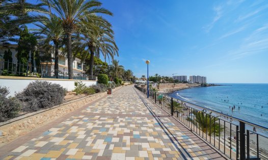 Wiederverkauf - Wohnungen -
Orihuela Costa - Punta Prima