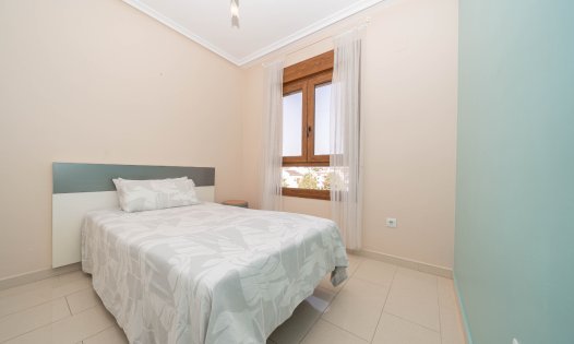 Resale - Apartments -
Orihuela Costa - Villamartín