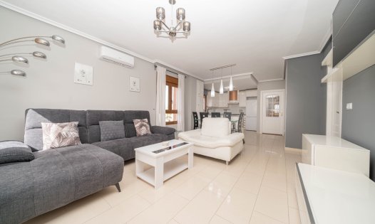 Resale - Apartments -
Orihuela Costa - Villamartín