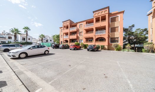 Resale - Apartments -
Orihuela Costa - Villamartín