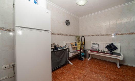 Segunda mano - Casas Adosadas -
Torrevieja - Centro - Torrevieja