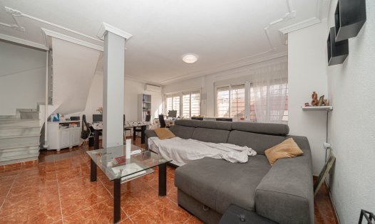 Segunda mano - Casas Adosadas -
Torrevieja - Centro - Torrevieja