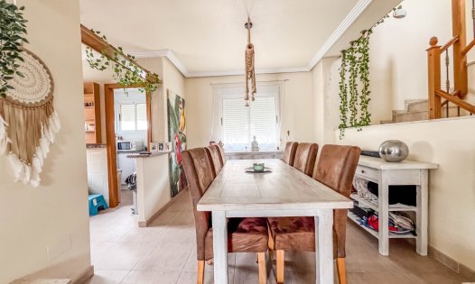 Resale - Villas -
Orihuela Costa