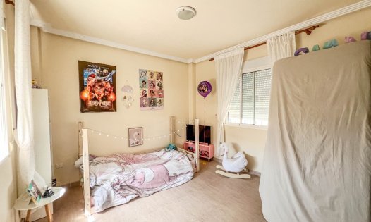 Resale - Villas -
Orihuela Costa