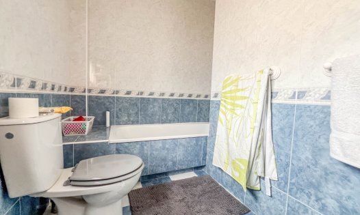 Resale - Villas -
Orihuela Costa