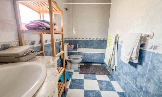 Resale - Villas -
Orihuela Costa