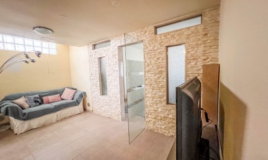 Resale - Villas -
Orihuela Costa