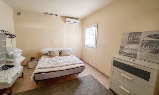 Resale - Villas -
Orihuela Costa