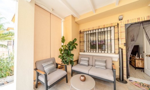 Resale - Bungalows -
Orihuela Costa - Los Dolses