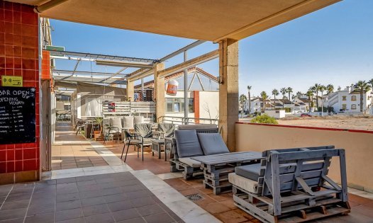 Resale - Bungalows -
Orihuela Costa - Los Dolses
