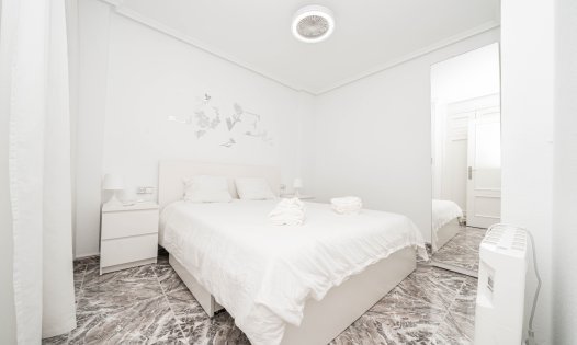 Long Term Rental - Apartments -
Torrevieja - Playa del Cura - Torrevieja