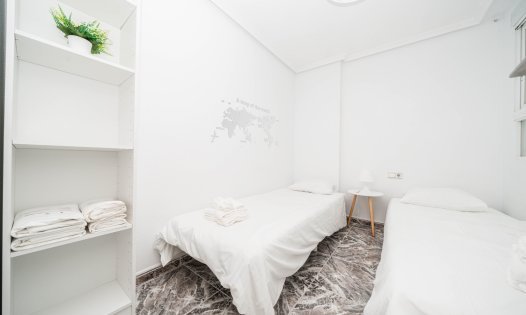 Long Term Rental - Apartments -
Torrevieja - Playa del Cura - Torrevieja