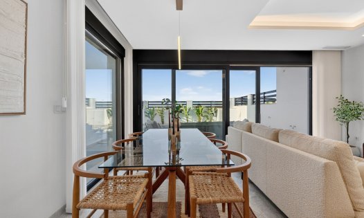 Obra nueva - Villas -
Torrevieja