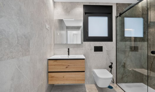 Obra nueva - Villas -
Torrevieja