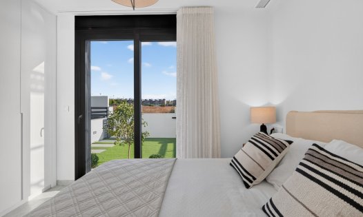 Obra nueva - Villas -
Torrevieja