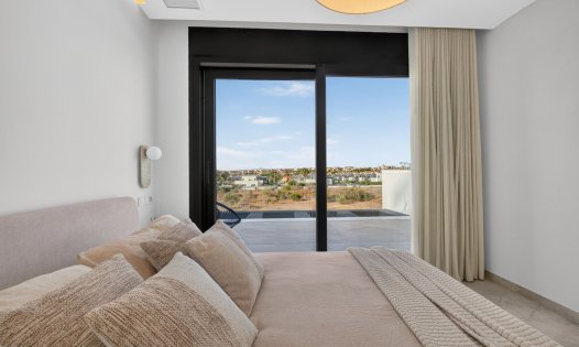 Obra nueva - Villas -
Torrevieja