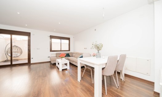 Revente - Maisons mitoyennes -
San Javier