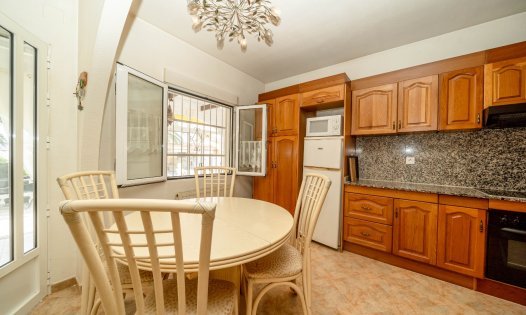 Resale - Villas -
Orihuela Costa - Villamart&iacute;n