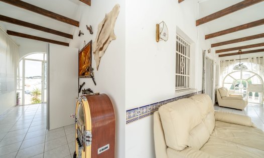 Resale - Villas -
Orihuela Costa - Villamart&iacute;n
